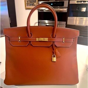Authentic Hermes Birkin Handbag 40 w/gold hardware